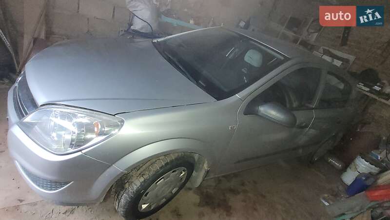 Opel Astra 2008