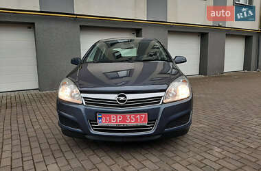 Хэтчбек Opel Astra 2009 в Коломые