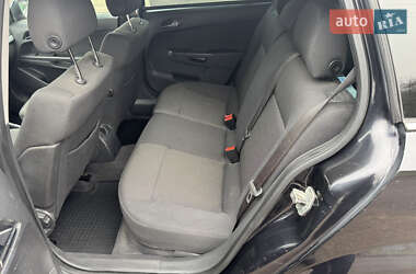 Универсал Opel Astra 2010 в 