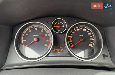 Универсал Opel Astra 2010 в 