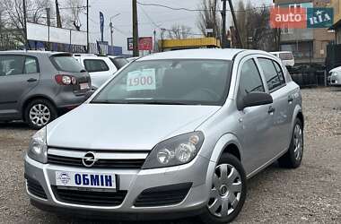 Хетчбек Opel Astra 2005 в Кривому Розі