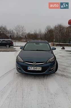 Универсал Opel Astra 2013 в Коломые