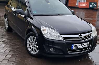 Хетчбек Opel Astra 2008 в Миколаєві