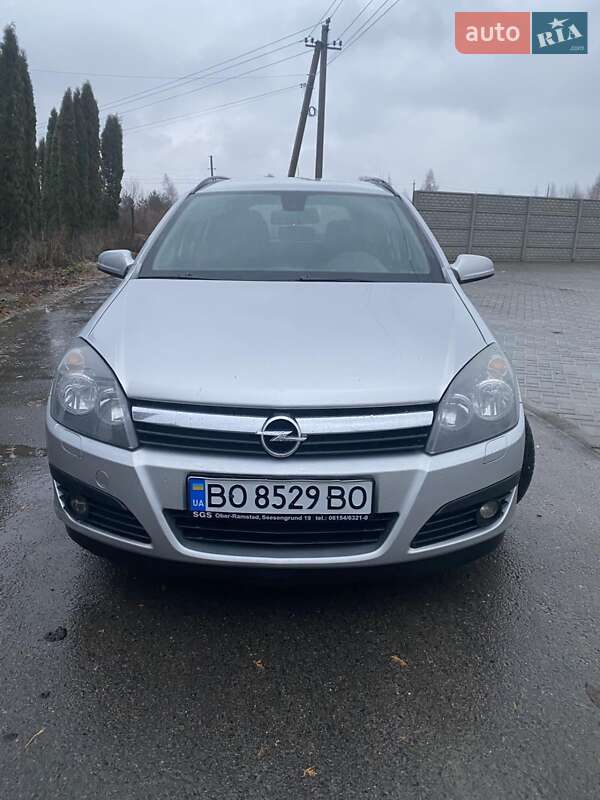 Універсал Opel Astra 2007 в Почаєві
