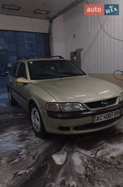 Універсал Opel Astra 1997 в Рівному