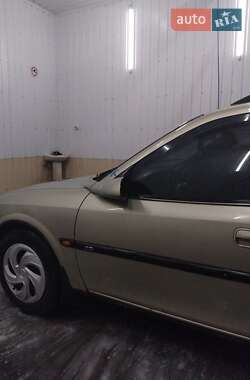 Універсал Opel Astra 1997 в Рівному