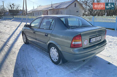 Седан Opel Astra 2007 в Обухові