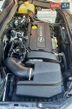 Універсал Opel Astra 2009 в Сумах