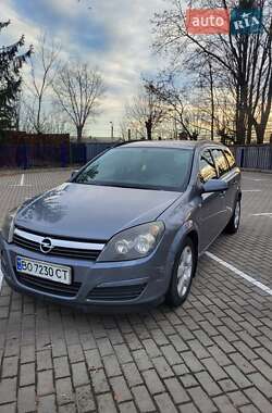 Універсал Opel Astra 2006 в Тернополі