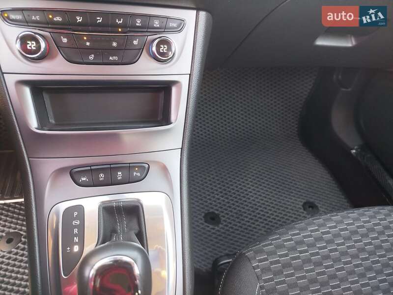 Универсал Opel Astra 2019 в Одессе