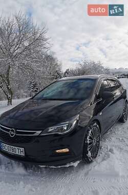 Універсал Opel Astra 2017 в Золочеві