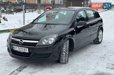 Хетчбек Opel Astra 2005 в Івано-Франківську