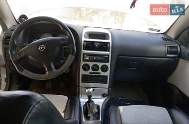 Купе Opel Astra 2000 в 