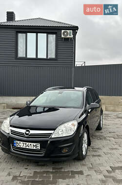 Универсал Opel Astra 2007 в Вознесенске