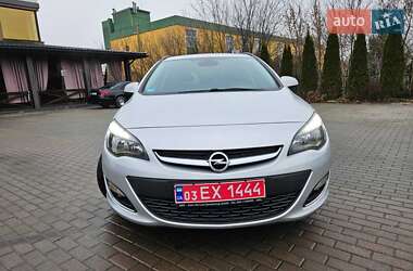 Универсал Opel Astra 2013 в Лубнах