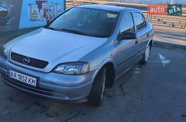 Седан Opel Astra 2008 в Києві