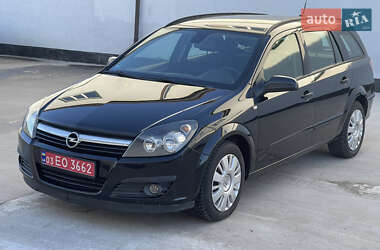 Универсал Opel Astra 2006 в Виннице