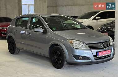 Хетчбек Opel Astra 2008 в Кам'янському