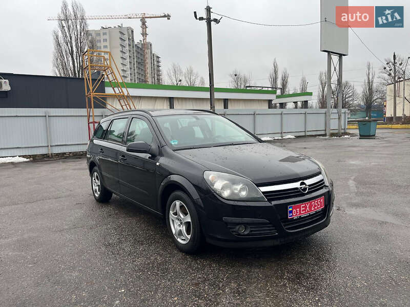 Универсал Opel Astra 2006 в Харькове