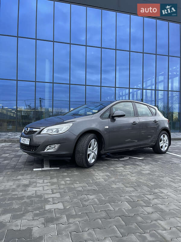 Хетчбек Opel Astra 2011 в Вінниці