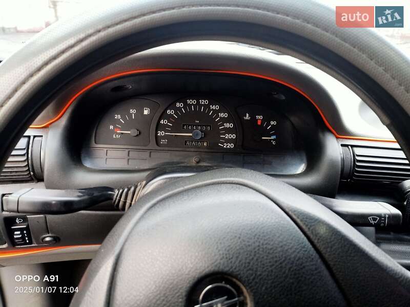 Универсал Opel Astra 1993 в Миргороде