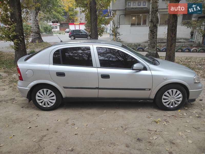 Хетчбек Opel Astra 1998 в Марганці фото 10 Хетчбек Opel Astra 1998 в Марганці