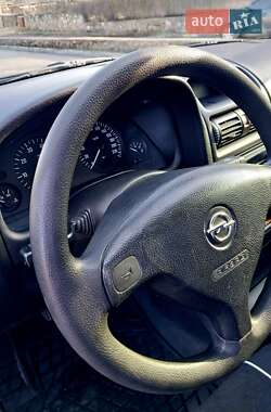 Седан Opel Astra 2007 в Миколаєві