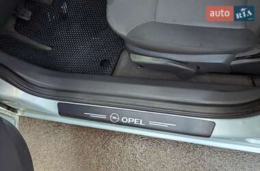Универсал Opel Astra 2009 в Нежине