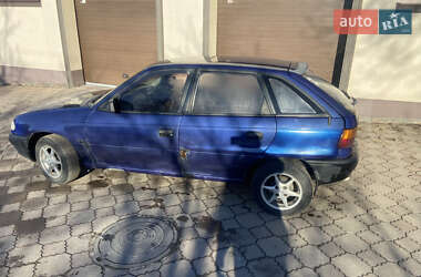 Хэтчбек Opel Astra 1992 в Днепре