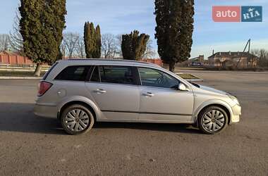 Универсал Opel Astra 2005 в 
