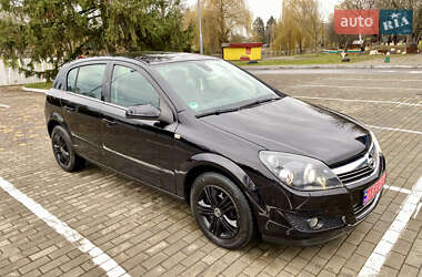 Хетчбек Opel Astra 2009 в Луцьку