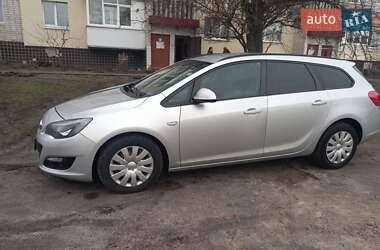 Универсал Opel Astra 2012 в Житомире