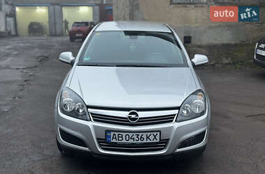 Универсал Opel Astra 2010 в Виннице