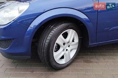 Универсал Opel Astra 2008 в Белой Церкви