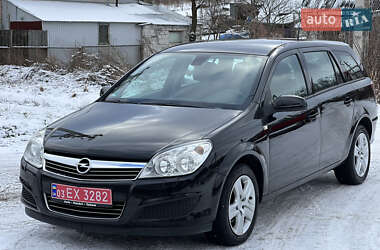 Універсал Opel Astra 2009 в Тернополі