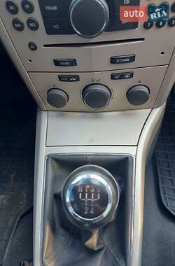 Универсал Opel Astra 2008 в 