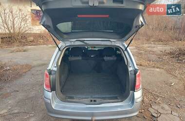 Универсал Opel Astra 2008 в 