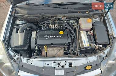 Универсал Opel Astra 2008 в 