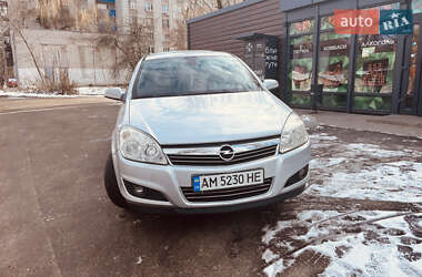 Хэтчбек Opel Astra 2007 в Житомире