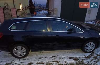 Универсал Opel Astra 2015 в Черновцах