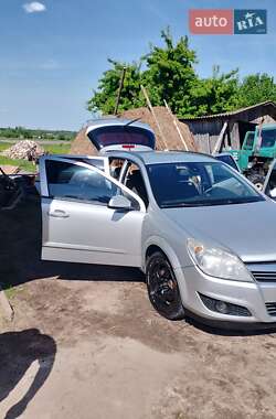 Універсал Opel Astra 2008 в Києві