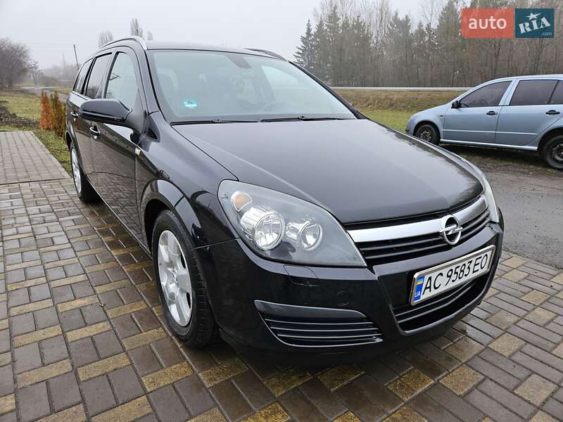 Универсал Opel Astra 2005 в Диканьке