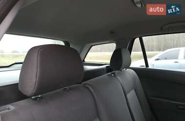 Универсал Opel Astra 2005 в Диканьке