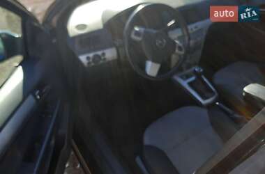 Универсал Opel Astra 2009 в 