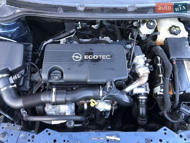 Універсал Opel Astra 2011 в Літині