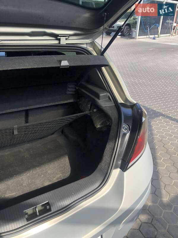 Хэтчбек Opel Astra 2005 в Броварах
