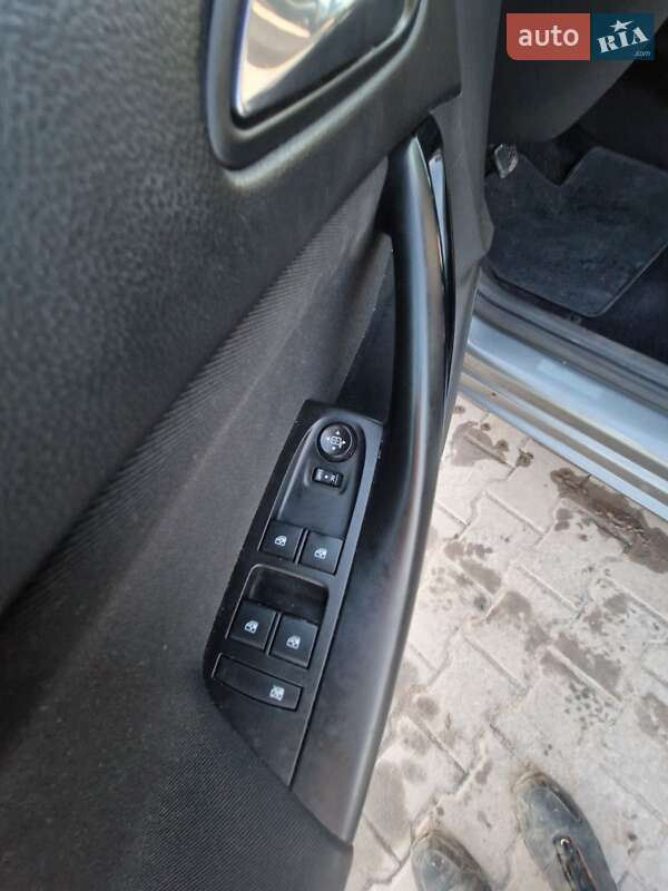 Хэтчбек Opel Astra 2019 в Черновцах