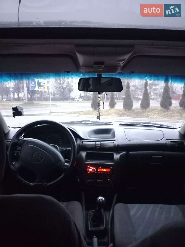 Хэтчбек Opel Astra 1997 в Дрогобыче