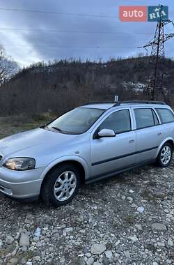 Универсал Opel Astra 2003 в Кутах