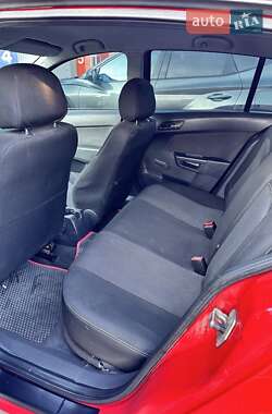 Хэтчбек Opel Astra 2009 в 